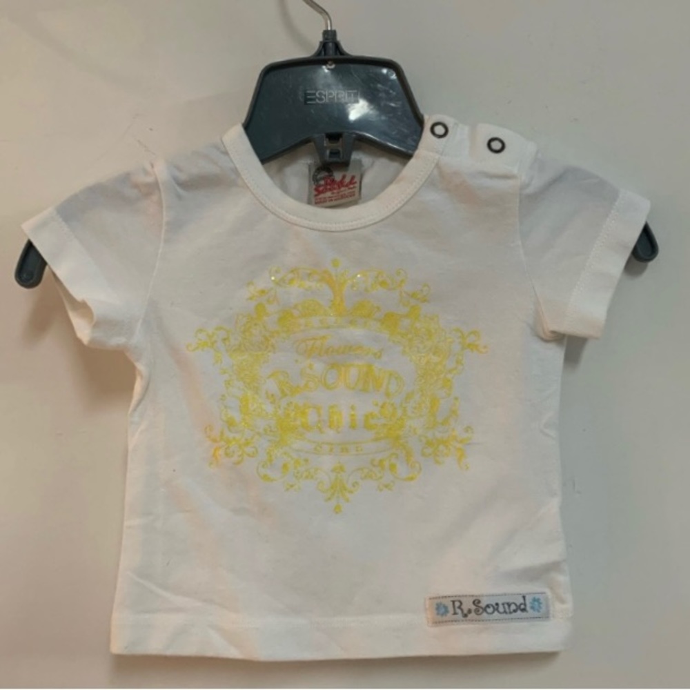 RED SOUND SPARKLY BABY TEE